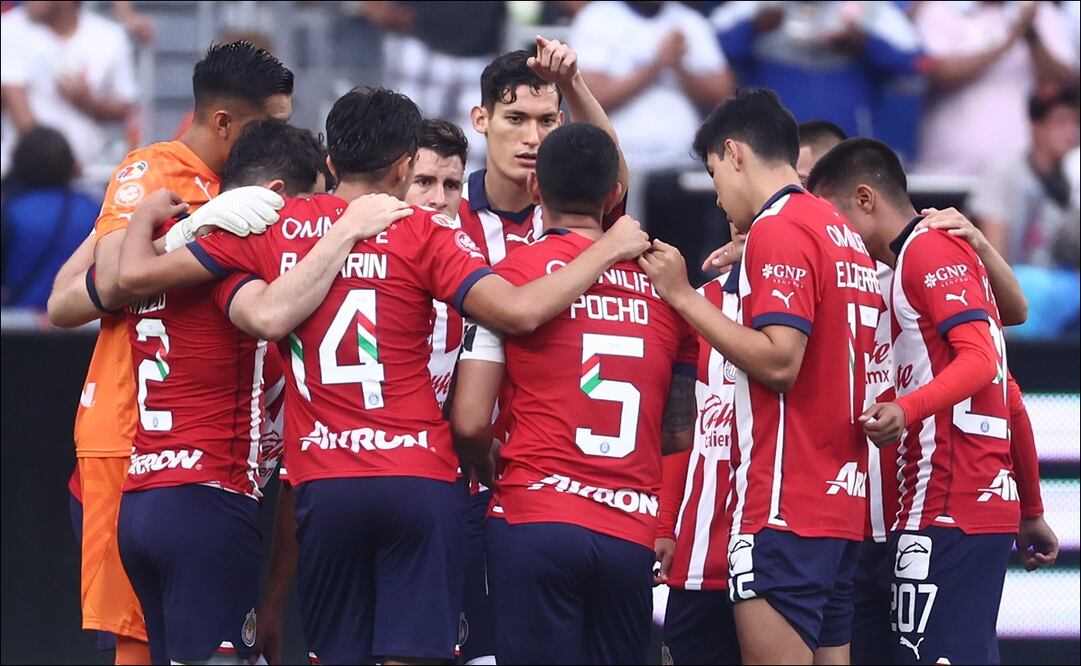 La derrota de Chivas contra Cincinnati en la Leagues Cup se vio envuelta por la polémica arbitral / FOTO: @Chivas