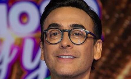 Adal Ramones revela el nombre de su próximo hijo con una hermosa sesión de fotos en la playa