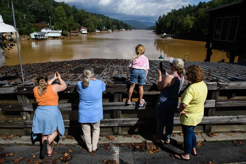 Chimney Rock, en Carolina del Norte, quedó devastado por las inundaciones que dejó Helene. FOTO: AFP