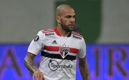 Dani Alves es agente libre, deja de ser jugador del Sao Paulo