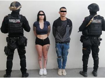 Detienen a pareja con 100 dosis de cristal en Nuevo León; elementos de Fuerza Civil entablaron una persecución