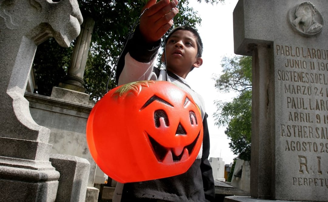 Los niños mexicanos salen a las calles a pedir calaverita entre el 31 de octubre y el 1 de noviembre - Foto: Adrián Hernández/EL UNIVERSAL