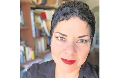 “Escribir cuentos es mi manera de no ser tibia o cómplice": María Fernanda Ampuero, escritora