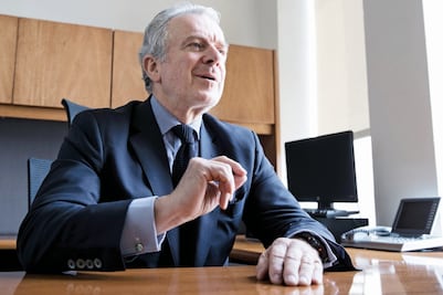 Creel descarta desbandada por salida de Zavala