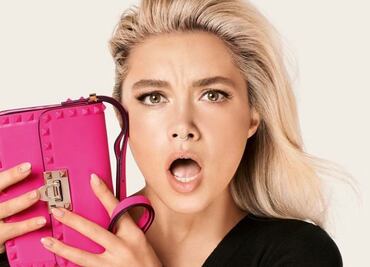 Florence Pugh brilla en fabuloso vestido lila con transparencias