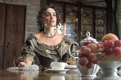 "Contaremos la historia como un chisme"