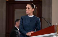 Sheinbaum dice que no habrá impunidad en asesinato de Carlos Manzo; señala a “guerra contra el narco de Calderón”