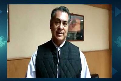 Felicita "El Bronco" a mamás