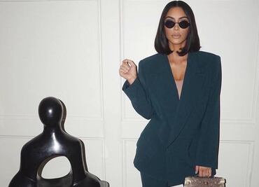 Con este look Kim Kardashian se despide del verano y le dice hola al otoño