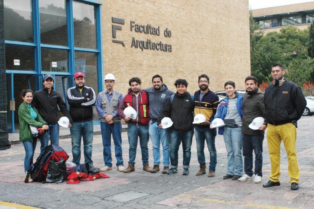 Un grupo de arquitectos e ingenieros de la UNAM apoya en Juchitán y Asunción Ixtaltepec, Oaxaca. (UNAM)