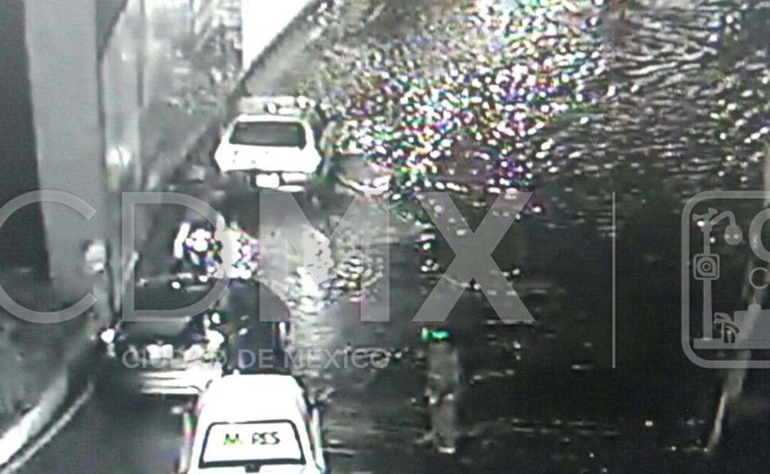 Inundación en Avenida Conscripto. (Foto: Twitter @ciudad_segura)