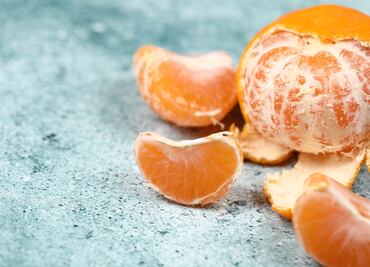 Deja de cometer este error al comer mandarinas