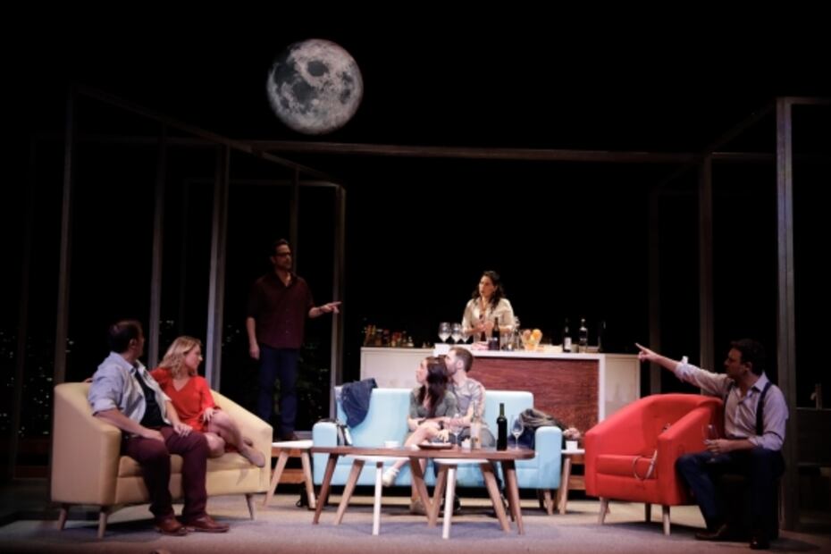 Con foro lleno, "Perfectos Desconocidos" llega al Nuevo Teatro Libanés