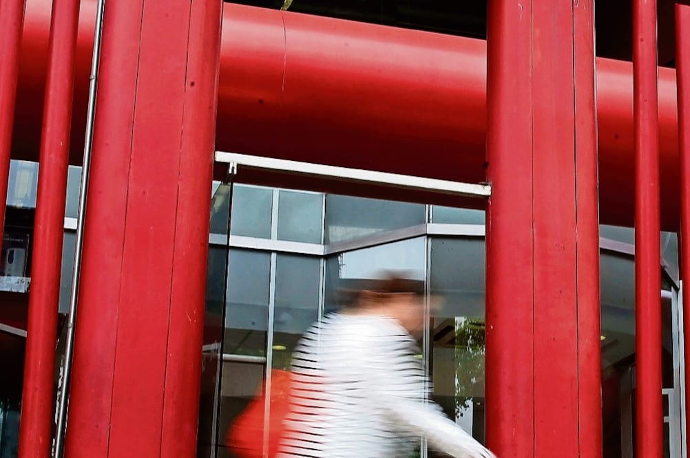 Los ingresos de la CFE aumentaron en 20 mil 170 millones de pesos (ARCHIVO EL UNIVERSAL)