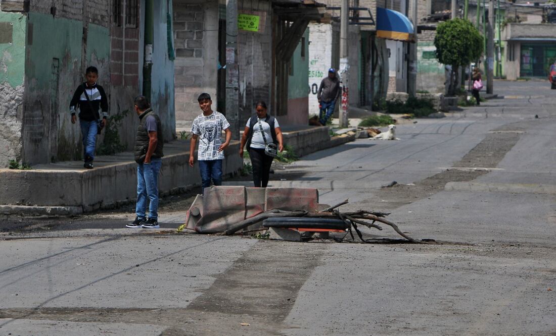 A un año de las inundaciones en Chalco, las calles se encuentran con las marcas de la nueva tubería y siguen pendiente la pavimentación de calles. Foto: Darío Luna/EL UNIVERSAL