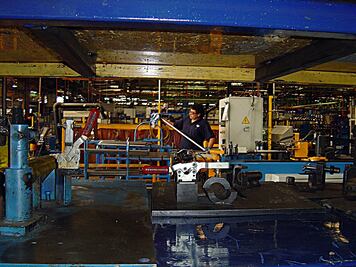 Mejora la confianza manufacturera, pero retrocede en construcción y comercio