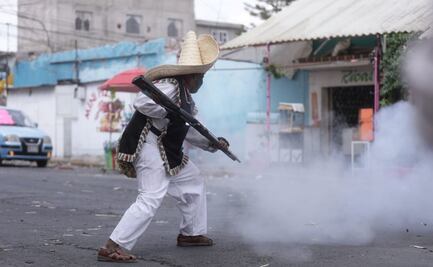 Realizan escenificación de la Batalla de Puebla en la alcaldía Venustiano Carranza; intérpretes se muestran orgullosos