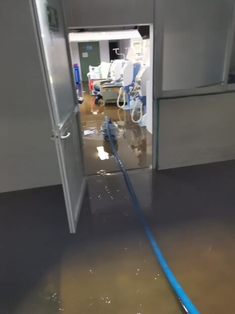 Fallecen dos personas tras tormenta en Ecatepec