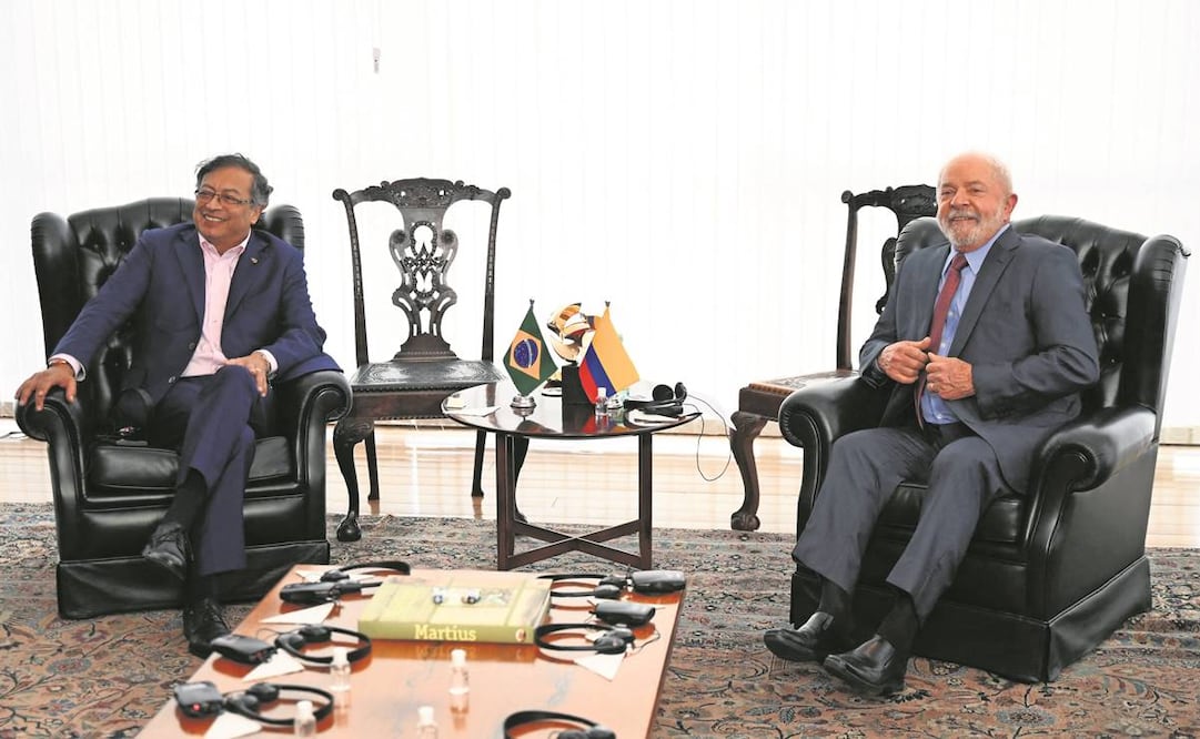 Gustavo Petro, mandatario de Colombia, y Luiz Inácio Lula da Silva, presidente de Brasil.