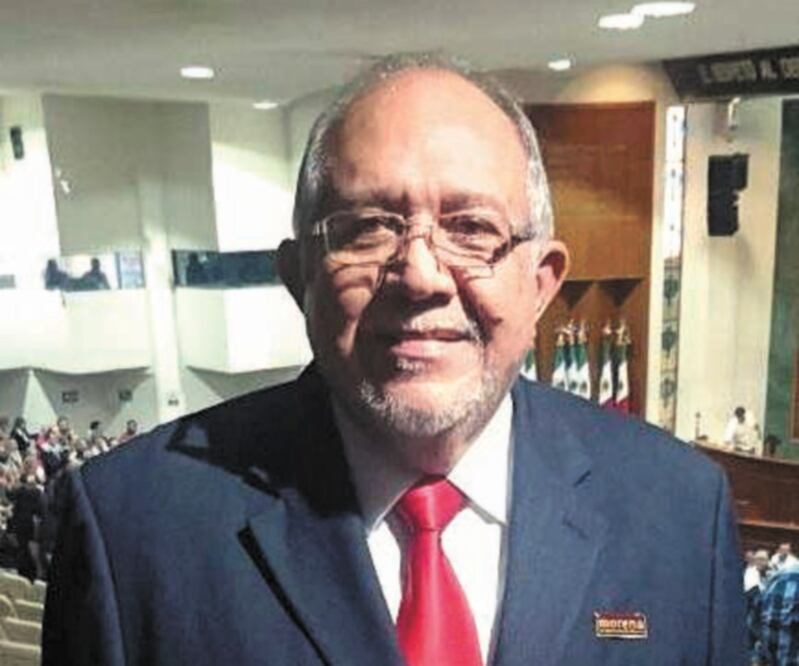 Alcalde morenista destaca... por sus tres viajes al mes