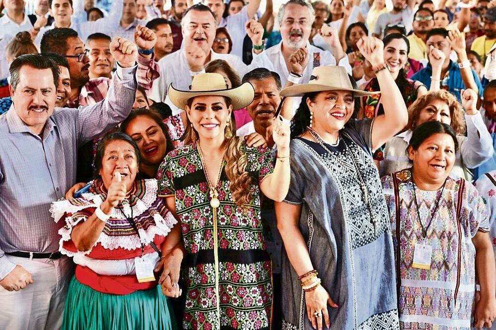 La gobernadora Evelyn Salgado presidió el inicio de los trabajos que se celebraron en la Plaza Borda. Foto: Especial