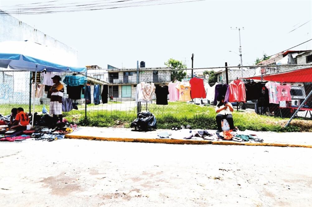 En 2015, las exportaciones de pacas de ropa usada a México sumaron 36.5 millones de kilos y se estima que se llegue a 30 millones durante este año. (VALENTE ROSAS)