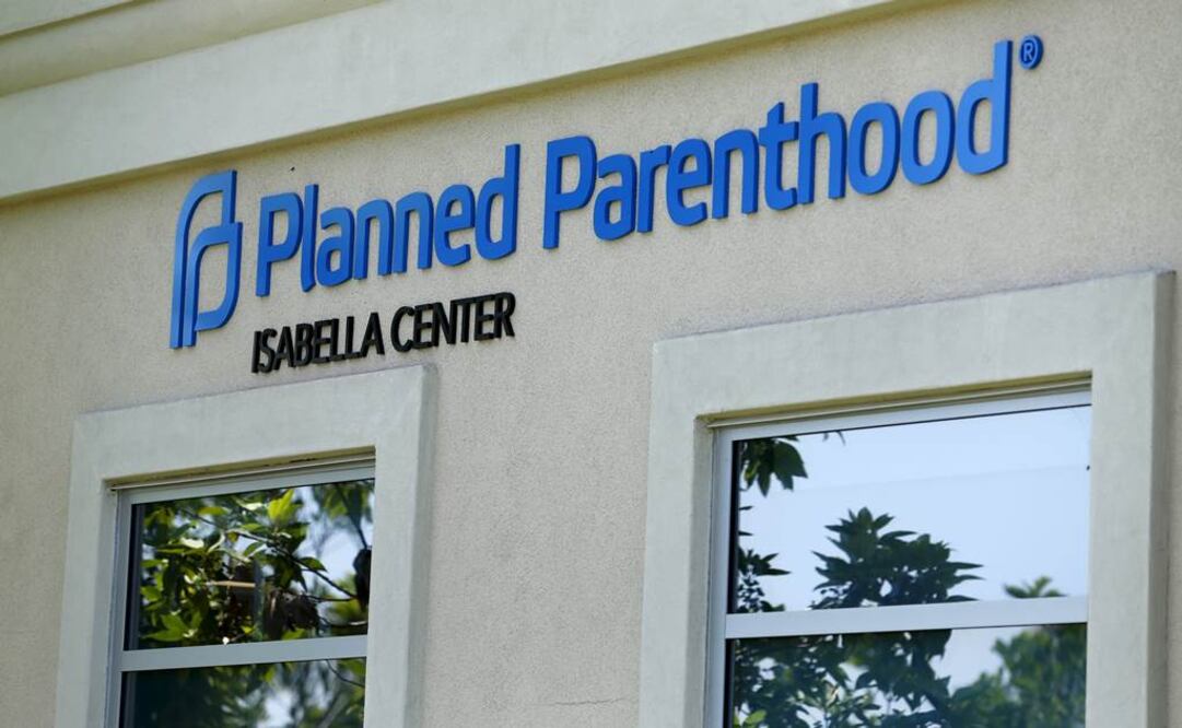 Planned Parenthood es la organización inmiscuida en la venta del tejido fetal. (Foto: Mike Blake / Reuters)