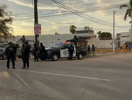 Hallan artefacto explosivo y armas tras riña en penal de Culiacán que dejó un muerto y tres heridos