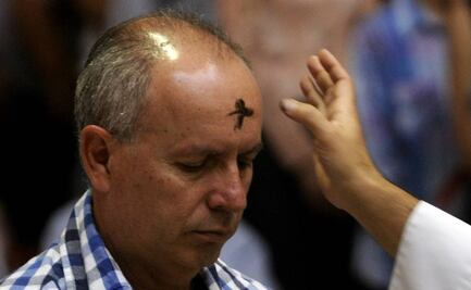 Miércoles de Ceniza 2025; ¿qué contiene la ceniza y por qué se usa en esta tradición?