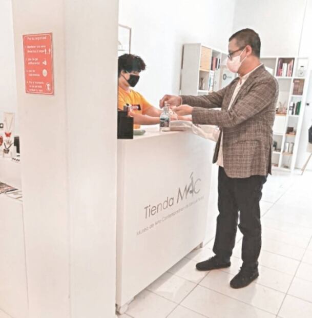 "No tocar" y usar cubrebocas: así regresó el publico a museos de San Luís Potosí