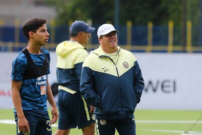 Miguel Herrera considera acelerado el proceso de Lainez
