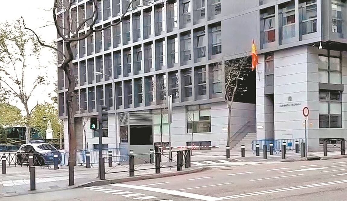 Ante la magistrada española, Tungüí dijo que iba a abordar un avión hacia México y atender su caso. Foto: Luis Méndez/ El Universal. 