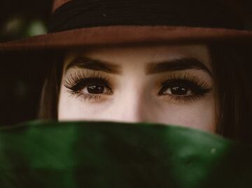 De esta manera puedes recuperar tus cejas