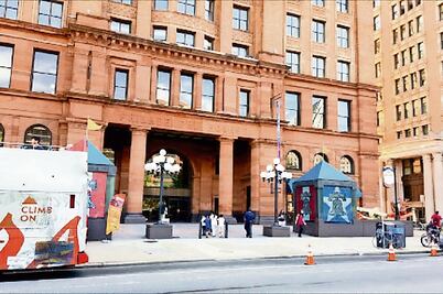 Buscan a 677 migrantes en EU... para pagarles salarios