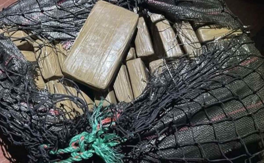 Aseguramiento de 63 bultos con cocaína en el Océano Pacífico. Foto: Especial
