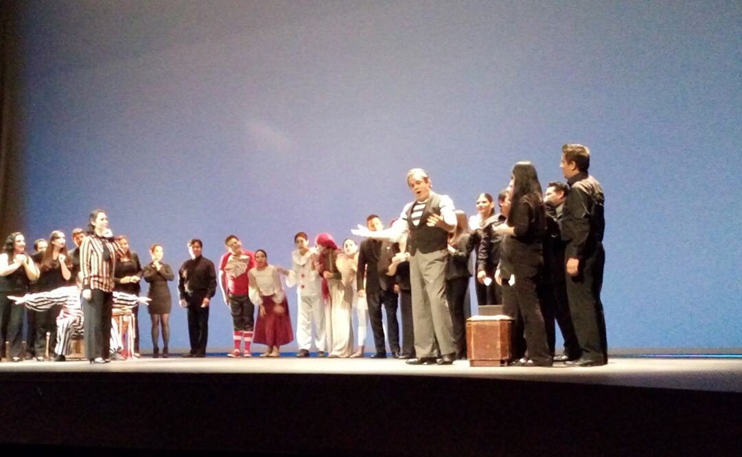 De la Mora durante su participación en la ópera “Pagliacci”. /Axel Avendaño - EL UNIVERSAL