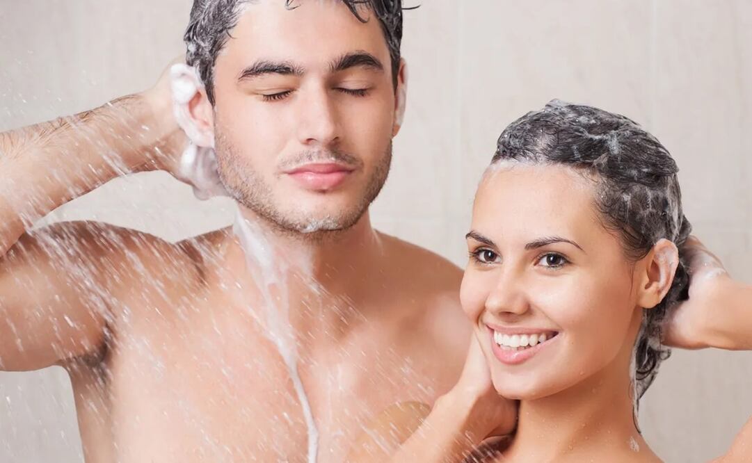 ¿Ducharse juntos para ahorrar gas?. Foto: Shutterstock