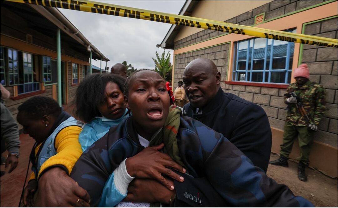 Al menos 17 niños murieron y 70 están desaparecidos después de que un incendio arrasara el dormitorio de una escuela primaria de Kenia. Foto: EFE