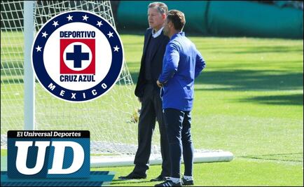 Extensa charla entre Ricardo Peláez y Pedro Caixinha al término del entrenamiento de Cruz Azul