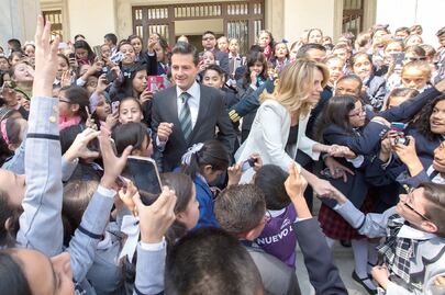 Angélica Rivera pide a los niños del parlamento unirse