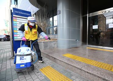 Suman 156 contagios de coronavirus en Corea del Sur