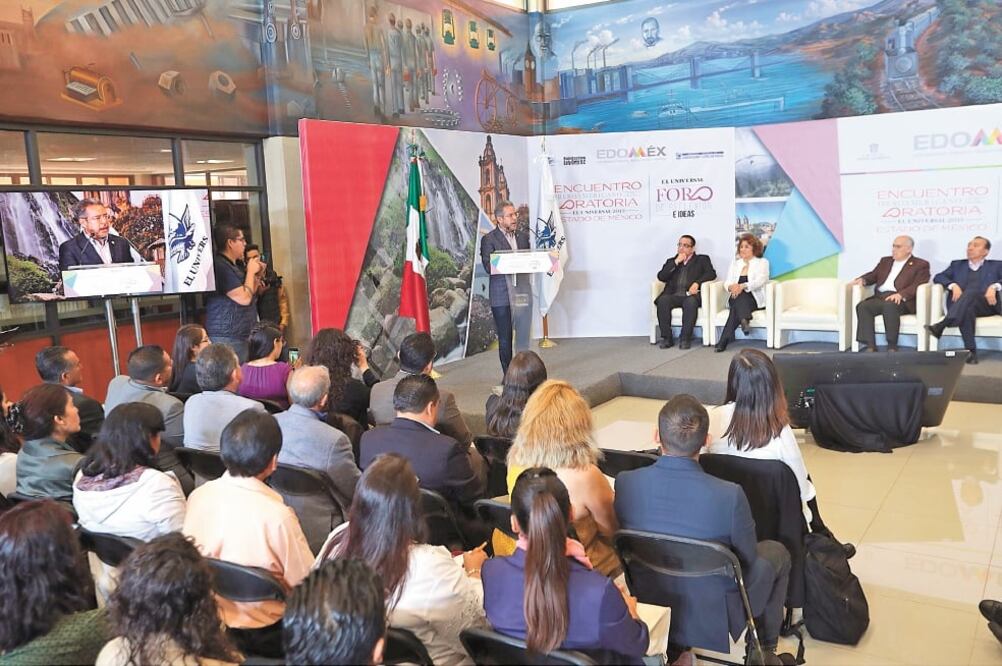 En el Foro Nacional de Reflexión e Ideas, expertos y académicos coincidieron en que es importante impartir oratoria en educación superior, ya que ayudaría a los estudiantes a trabajar en equipo. Foto/JORGE ALVARADO. EL UNIVERSAL