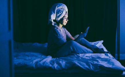 Cómo proteger tu piel del daño de la luz azul