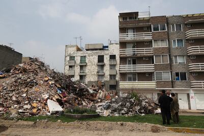 Reportan casi 10 mil 500 inmuebles afectados por sismo en Iztapalapa