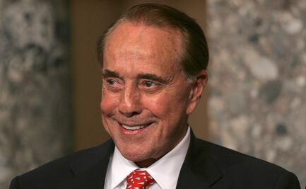 Fallece exsenador Bob Dole, figura emblemática de la política en EU