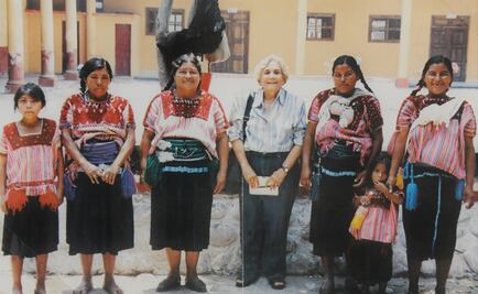 INAH recibe archivo de Margarita Nolasco Armas