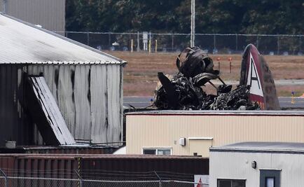 Avión de la Segunda Guerra Mundial se desploma en aeropuerto de Connecticut