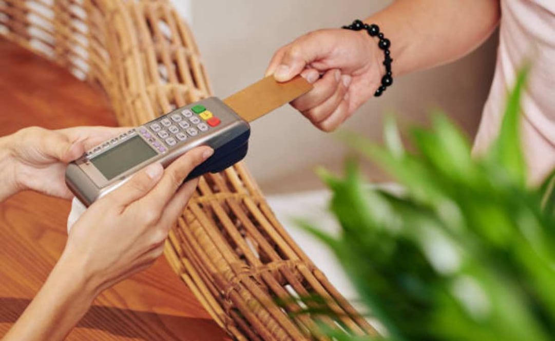 Se ha observado un mayor interés de estos negocios por aceptar pagos electrónicos, lo que les permite integrarse por primera vez al sistema financiero formal y ampliar sus oportunidades de crecimiento. Foto: iStock