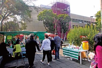 Ambulantaje, mina de oro y poder en la Cuauhtémoc