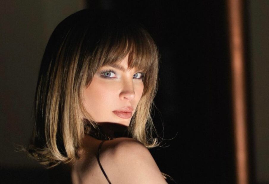 El flequillo de Belinda estará en tendencia durante este año. Foto: FB Belinda